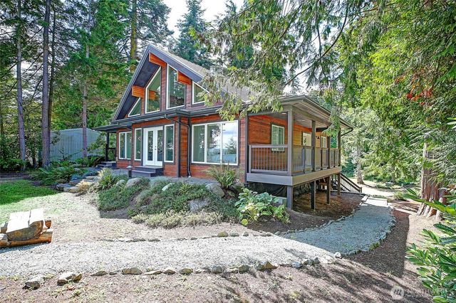 3029 S East Camano Drive, Camano Island, WA 98282