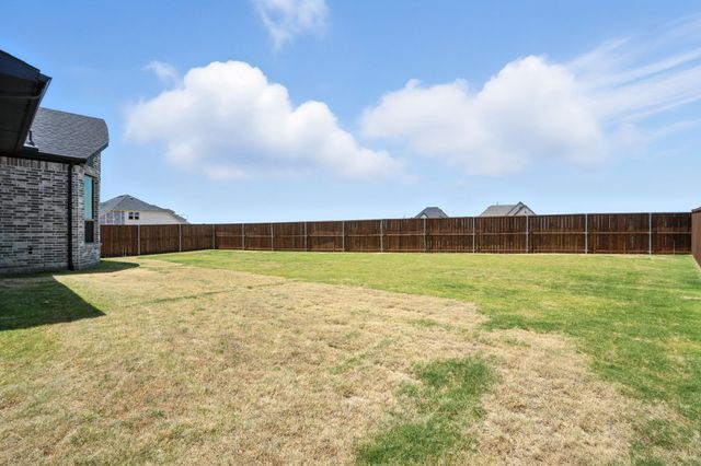 4308 Prickly Pear Avenue, Aubrey, TX 76227