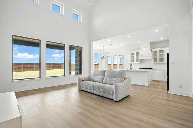 4308 Prickly Pear Avenue, Aubrey, TX 76227