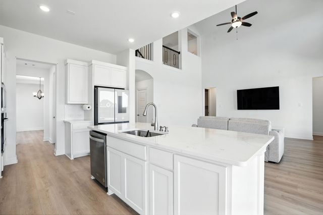 4308 Prickly Pear Avenue, Aubrey, TX 76227