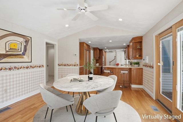 26 Monroe Street, Shrewsbury, MA 01545