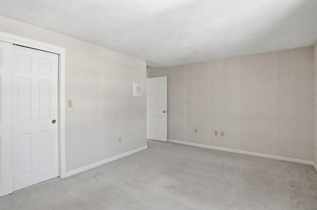 26 Monroe Street, Shrewsbury, MA 01545