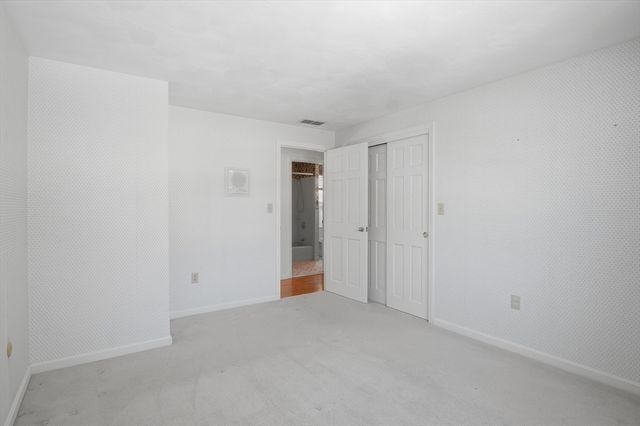 26 Monroe Street, Shrewsbury, MA 01545