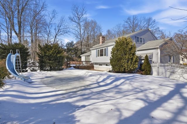 26 Monroe Street, Shrewsbury, MA 01545