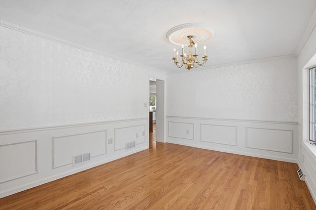 26 Monroe Street, Shrewsbury, MA 01545