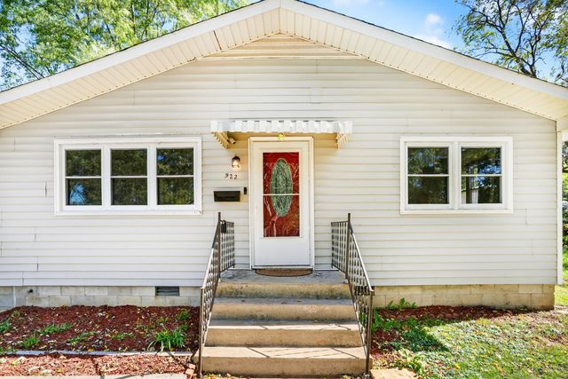 922 S Oak Avenue, Aurora, MO 65605