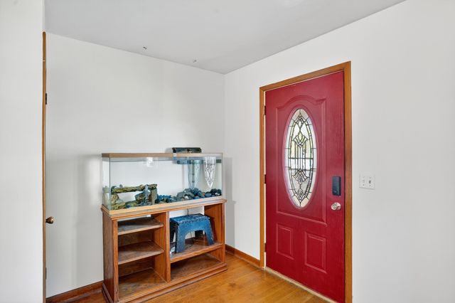 922 S Oak Avenue, Aurora, MO 65605