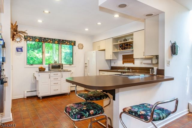 49 Hope Rd, Liberty Twp., NJ 07838