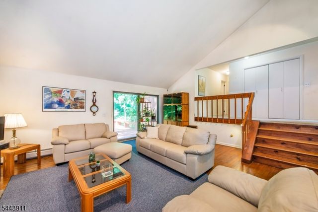 49 Hope Rd, Liberty Twp., NJ 07838