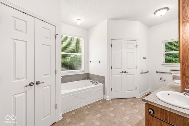 16659 Hazel Dell Road, Noblesville, IN 46062