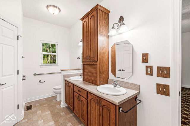 16659 Hazel Dell Road, Noblesville, IN 46062