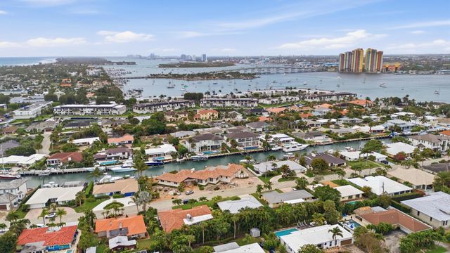 1140 Morse Boulevard, Singer Island, FL 33404