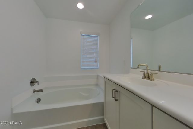9322 E SOLINA Avenue, Mesa, AZ 85212
