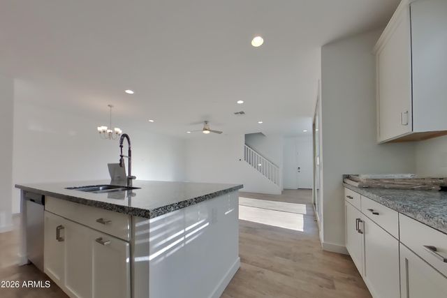 9322 E SOLINA Avenue, Mesa, AZ 85212