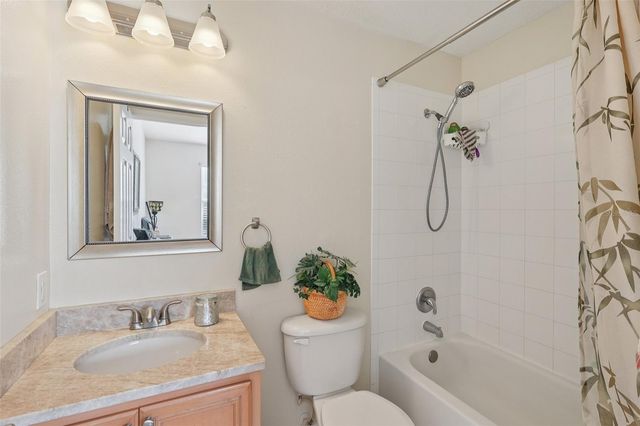 922 VINELAND PLACE, Lake Mary, FL 32746