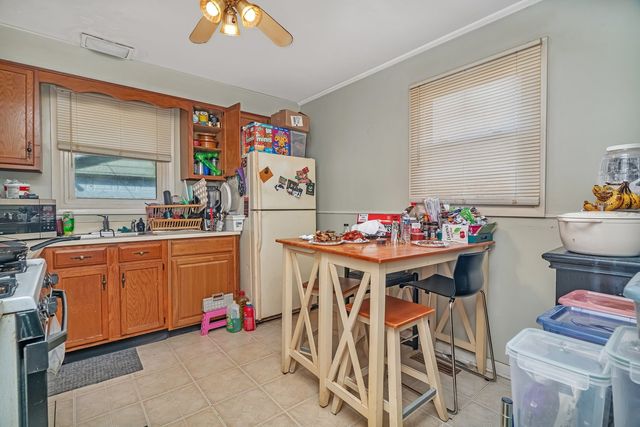 437 Suwanee Street, Park Forest, IL 60466