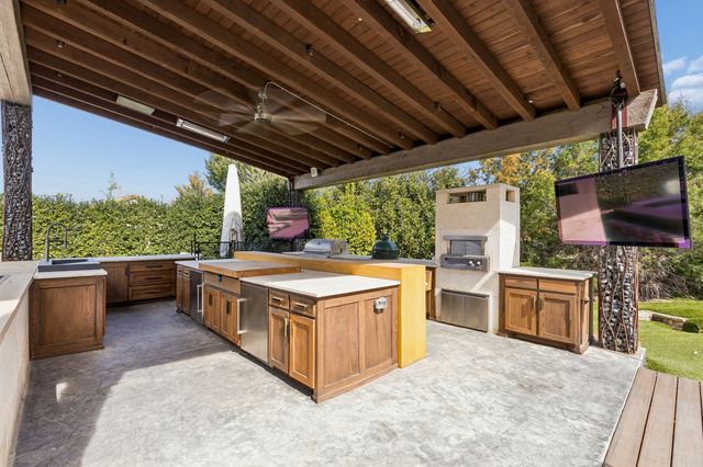 1408 Fountain Grass Court, Westlake, TX 76262