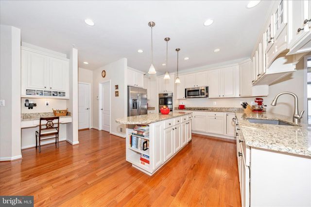 2930 MILL ISLAND PKWY, Frederick, MD 21701