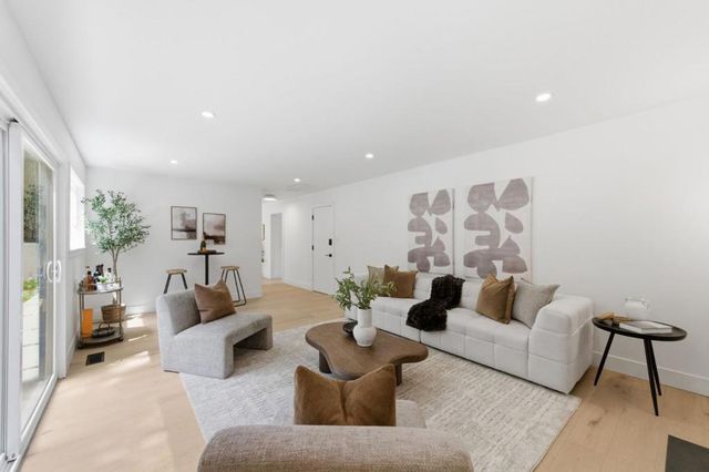 1100 Greenbrier Road, San Carlos, CA 94070