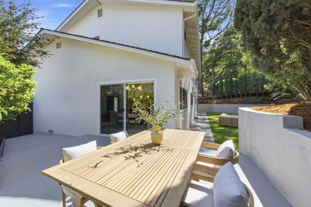 1100 Greenbrier Road, San Carlos, CA 94070