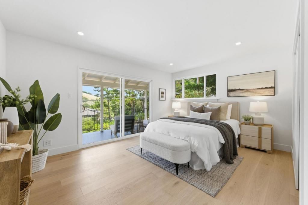 Image 27 of property listing at 1100 Greenbrier Road, San Carlos, CA 94070