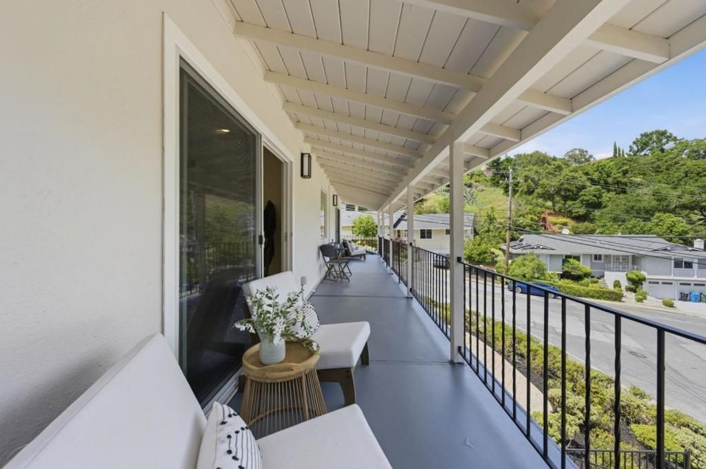 Image 30 of property listing at 1100 Greenbrier Road, San Carlos, CA 94070