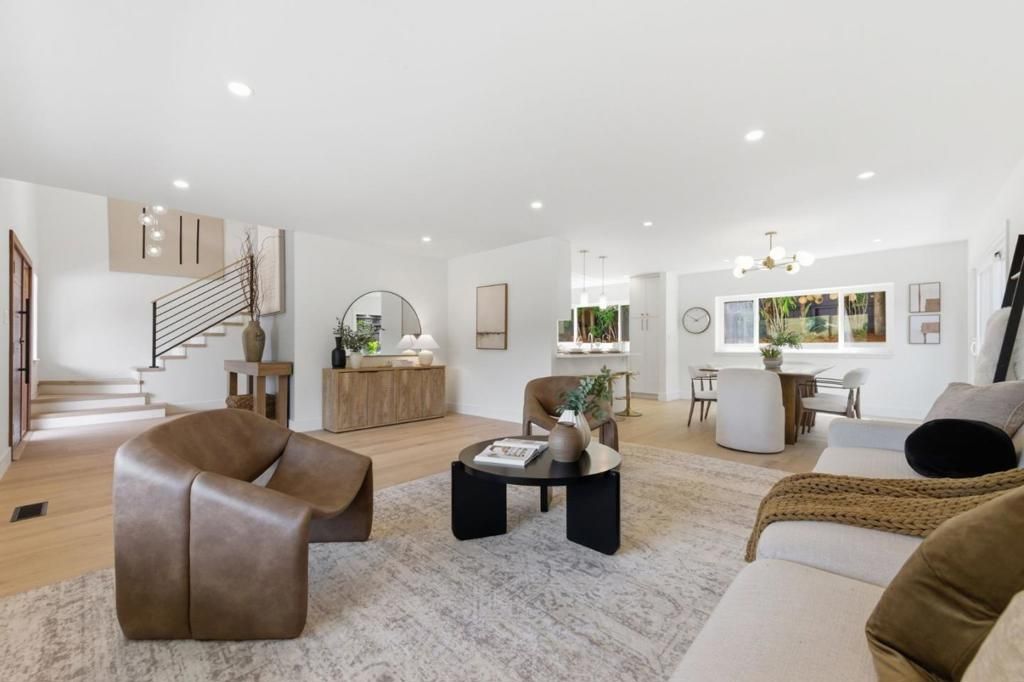 Image 5 of property listing at 1100 Greenbrier Road, San Carlos, CA 94070