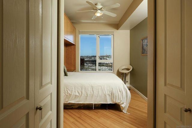 300 W Beech St 1905, San Diego, CA 92101