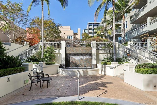 300 W Beech St 1905, San Diego, CA 92101