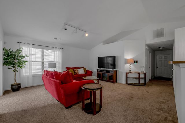 944 Winding Oak Trail, Lexington, KY 40511