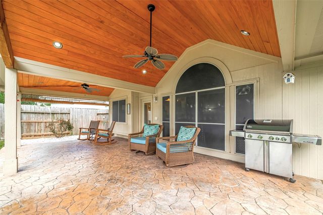 11515 Socorro Lane, Tomball, TX 77377