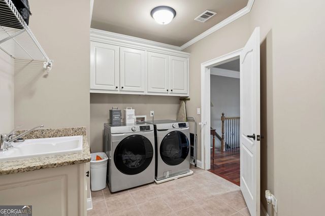 2327 Crimson King Drive, Braselton, GA 30517