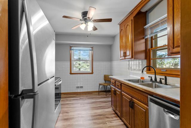 8701 Russell Avenue S, Bloomington, MN 55431