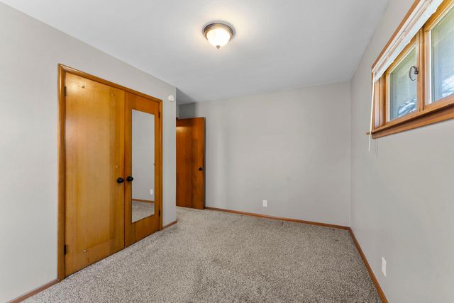 8701 Russell Avenue S, Bloomington, MN 55431