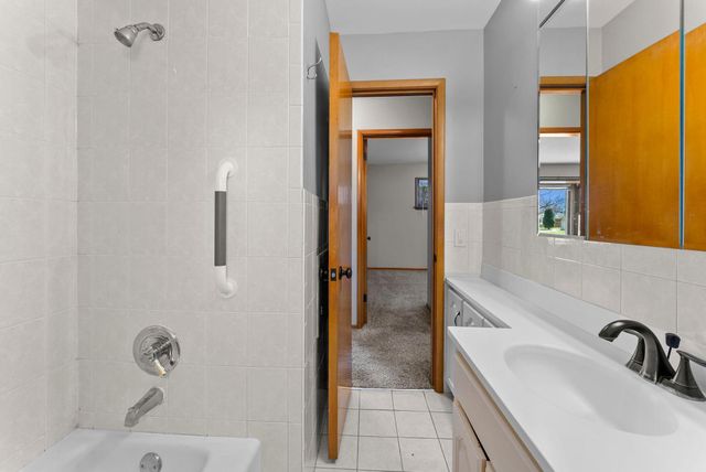 8701 Russell Avenue S, Bloomington, MN 55431