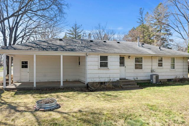 8701 Russell Avenue S, Bloomington, MN 55431