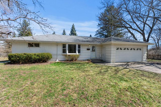 8701 Russell Avenue S, Bloomington, MN 55431