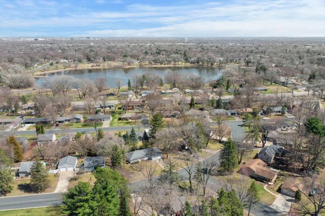 8701 Russell Avenue S, Bloomington, MN 55431