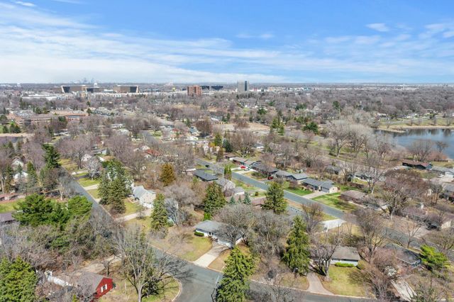 8701 Russell Avenue S, Bloomington, MN 55431