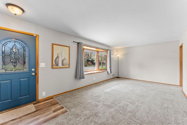 8701 Russell Avenue S, Bloomington, MN 55431