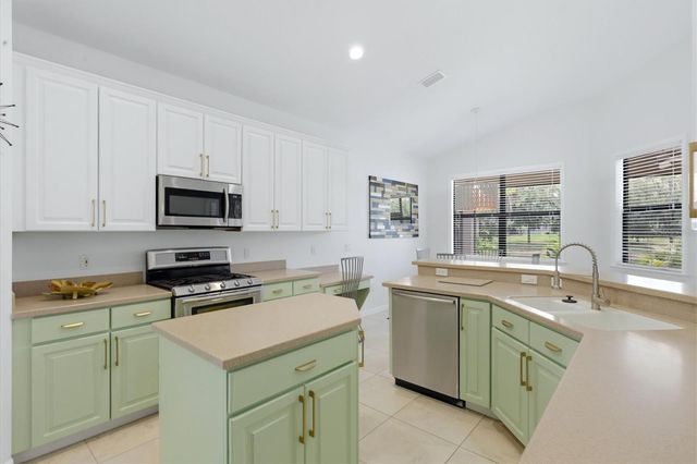 428 SNAPDRAGON LOOP, Bradenton, FL 34212