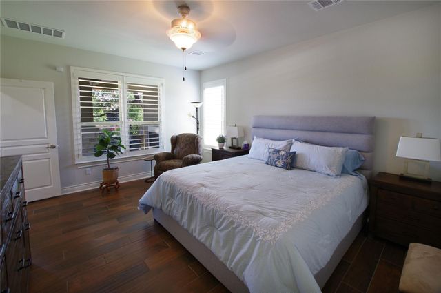 132 Mexican Olive DR G, Georgetown, TX 78628