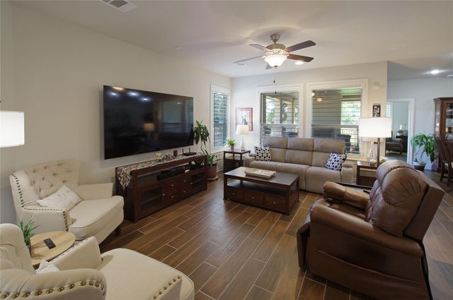 132 Mexican Olive DR G, Georgetown, TX 78628