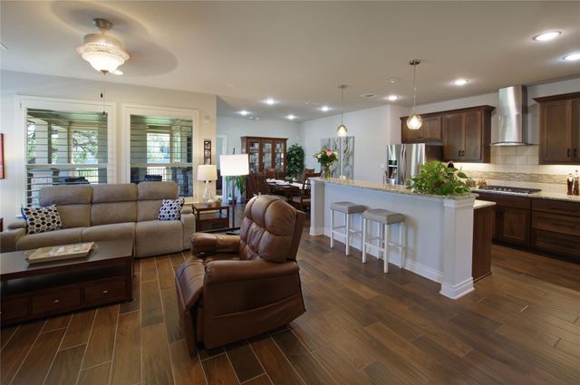 132 Mexican Olive DR G, Georgetown, TX 78628