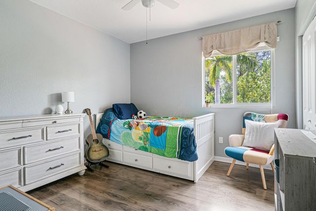 4725 Foxtail Palm Court, Greenacres, FL 33463