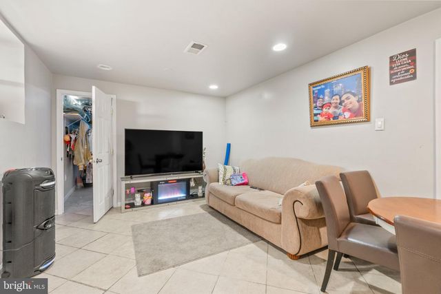 12911 HAWKSHEAD TER, Silver Spring, MD 20904