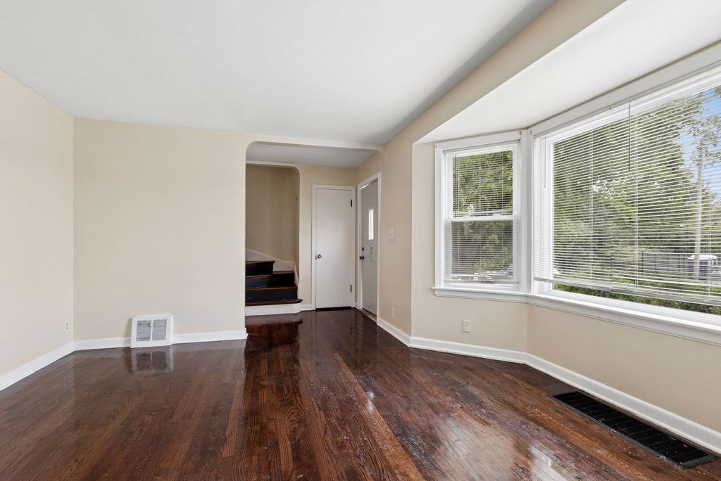 49 Parkside Avenue, Chicago Heights, IL 60411 — photo 4