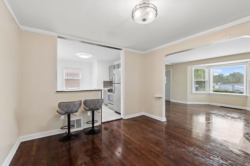 49 Parkside Avenue, Chicago Heights, IL 60411 — photo 5