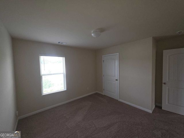 3877 Makeover Court, South Fulton, GA 30349