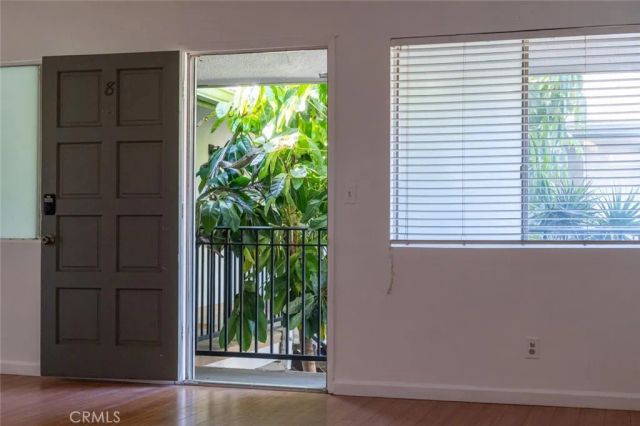 3045 E Theresa 8, Long Beach, CA 90814